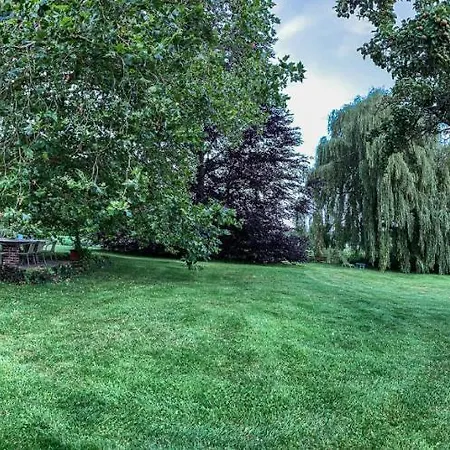 Les Plachettes Flobecq