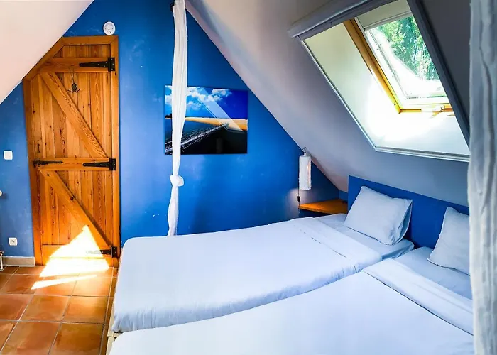 Les Plachettes * Flobecq